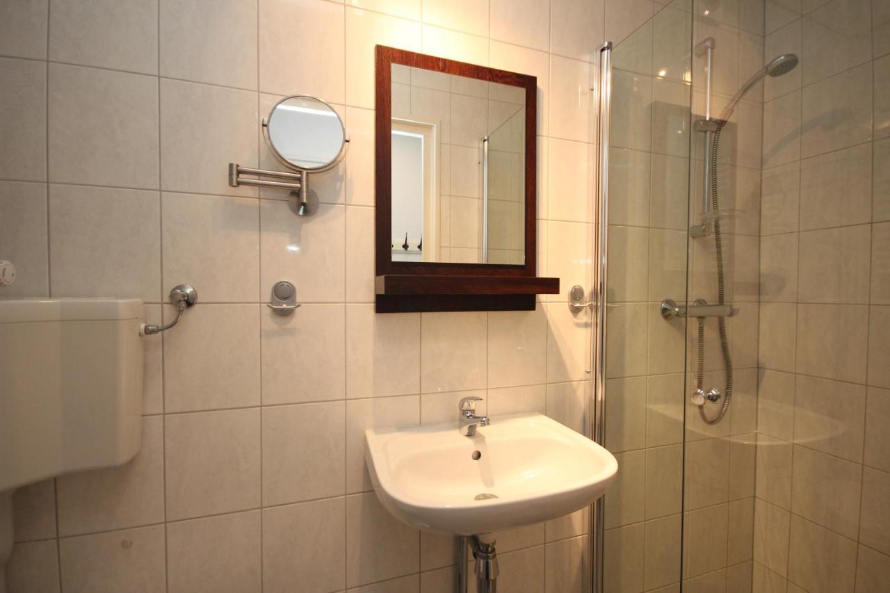 Appartement Walvis Nr. 14B Vrouwenpolder Bagian luar foto